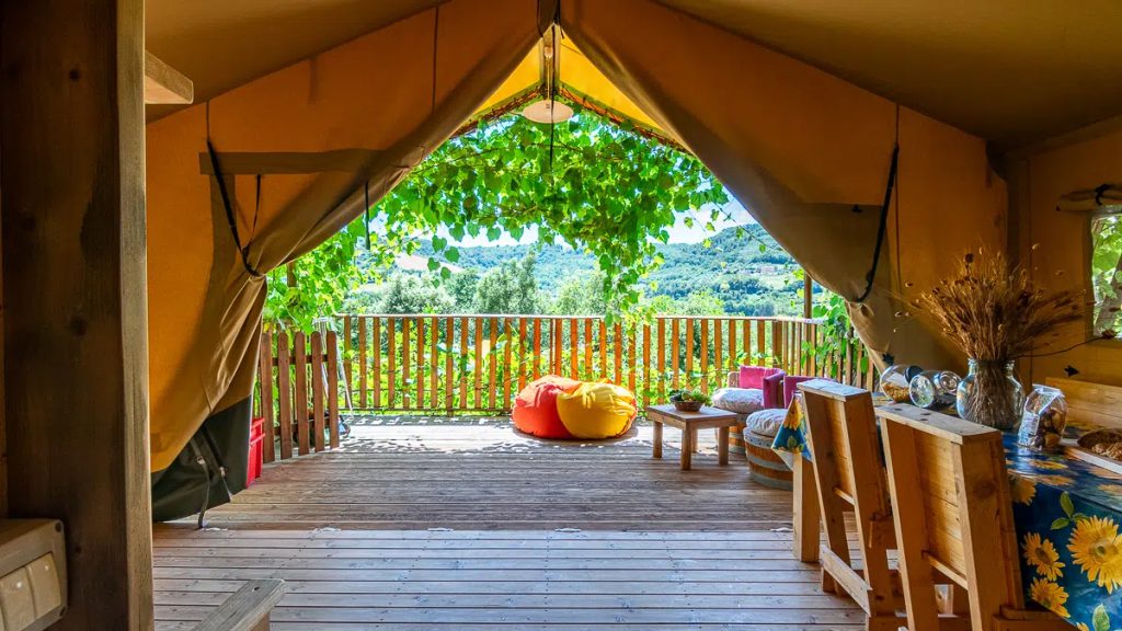 Glamping Il Girasole Village